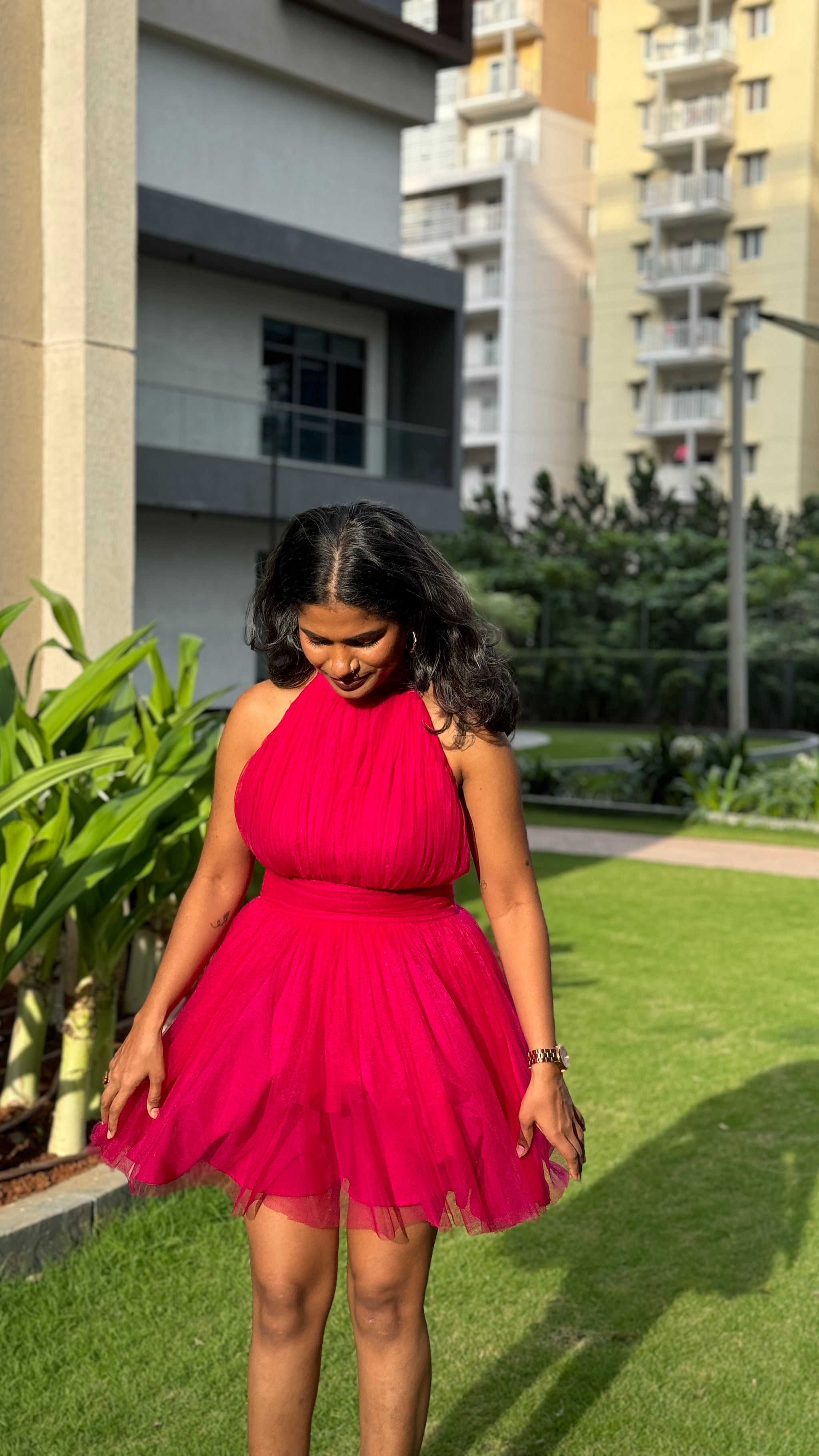 Backless Knee Length Pink Dress Backless Knee Length Pink Dress