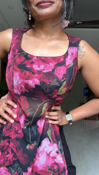 Sara Top