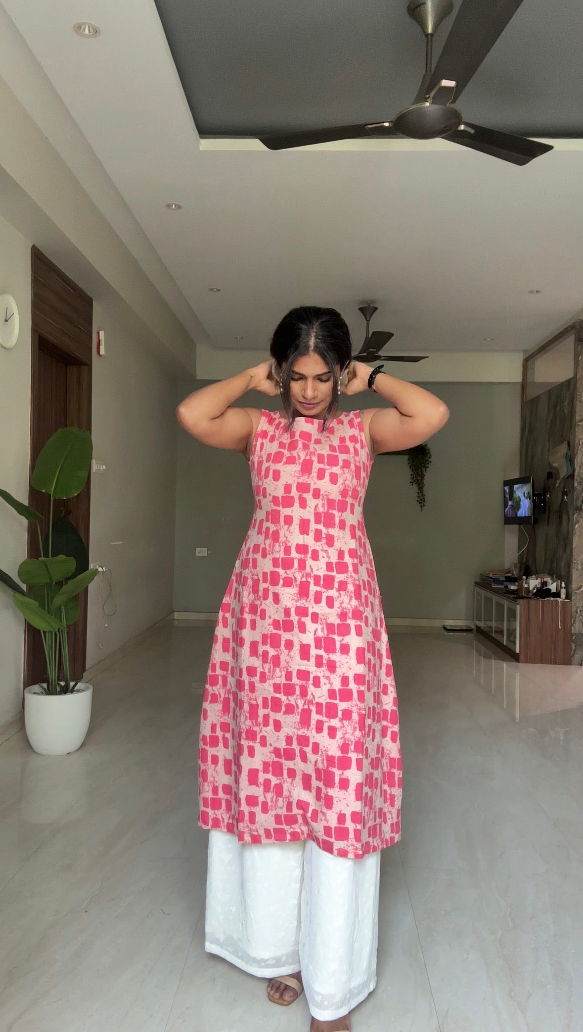 Akshi Top
